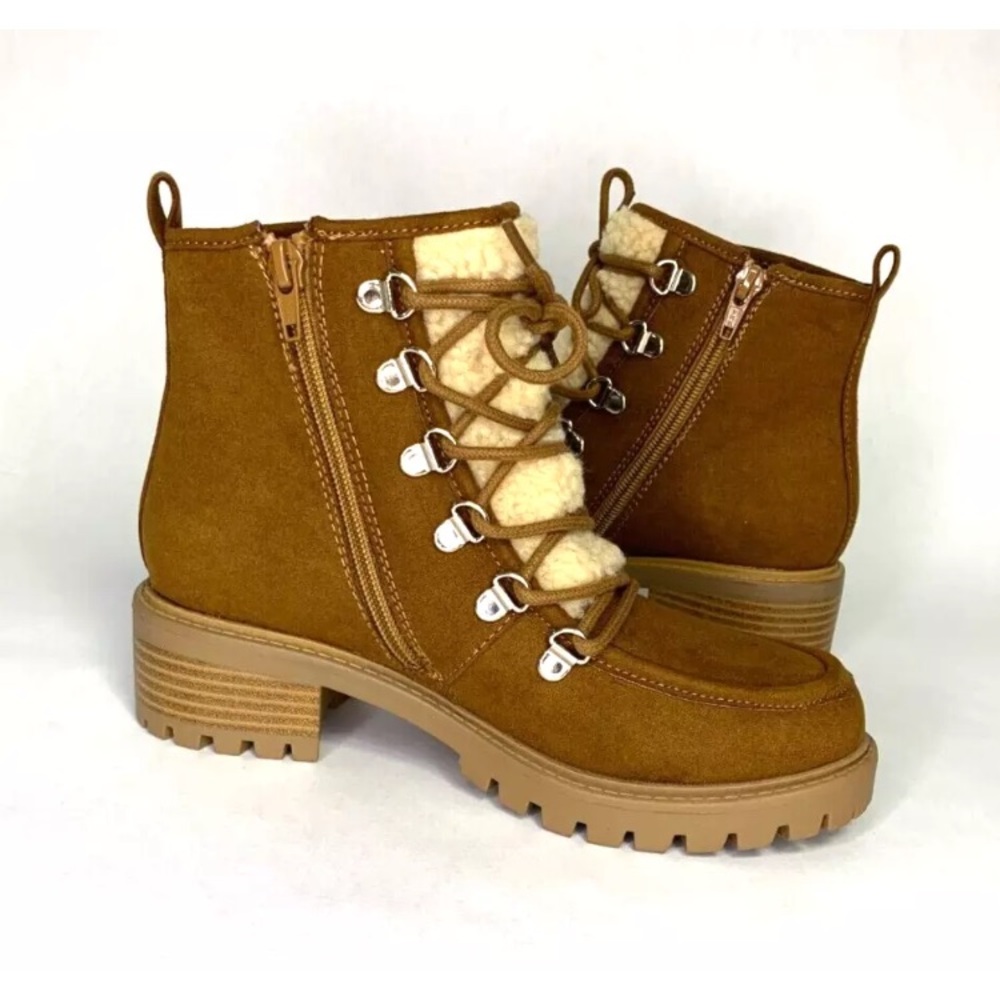 Sun + Stone Women's Quiinn Peanut Lace Up Booties 5M